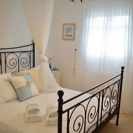 Homey Villa
